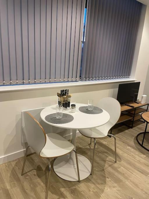 Ferienwohnung Stylish Flat In Old Trafford Manchester Exterior foto